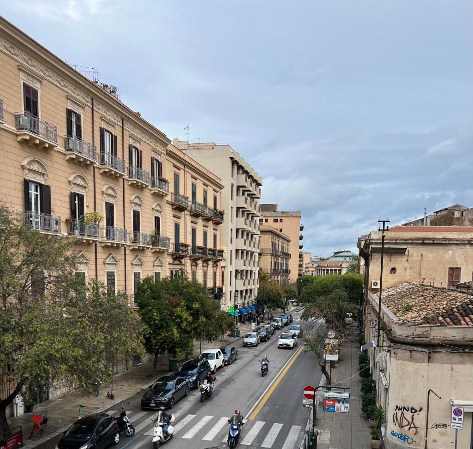 Apartment & House - Imparato Centro Politeama